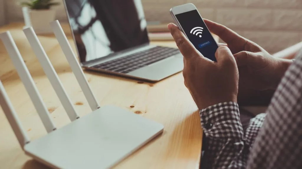 Cómo ahorrar en internet y móvil